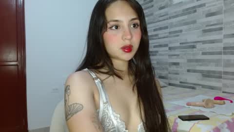 Snapshot of lily_crushx chatting on June 2026 06:51:02 AM Lirio online show from June 2026 06:51:02 AM