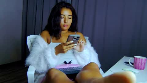 Lily online show from April 2026 08:09:02 PM