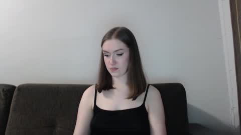 lily_love_x online show from October 2025 10:54:02 PM