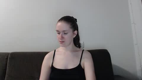 lily_love_x online show from November 2025 11:58:01 PM