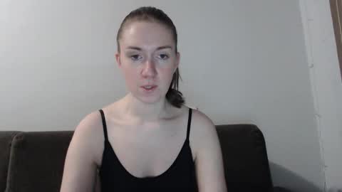 lily_love_x online show from November 2025 03:39:02 AM