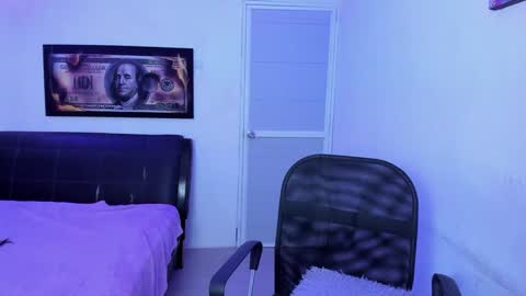 Snapshot of lily_sexy1 chatting on December 2024 09:58:01 AM lily_sexy1 online show from December 2024 09:58:01 AM