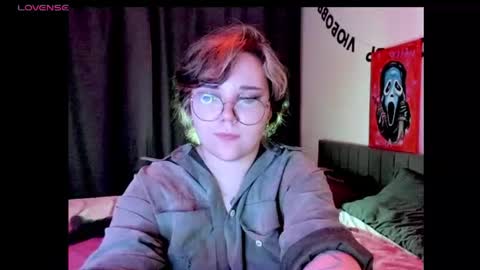 Snapshot of lily_violettt chatting on June 2026 09:05:02 PM Lily online show from June 2026 09:05:02 PM