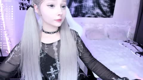 Lily online show from April 2026 04:46:01 AM