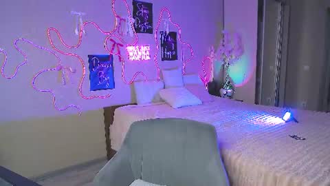 Lilya online show from June 2026 11:32:02 AM