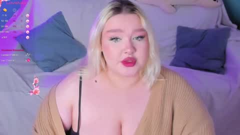 Lily online show from February 2025 08:03:02 PM