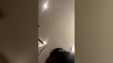 Snapshot of lilyblloom chatting on December 2025 02:31:02 AM lilyblloom online show from December 2025 02:31:02 AM