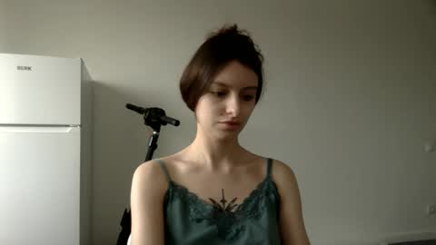 lilycandy_ online show from March 2025 01:29:02 PM
