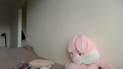 lilycandy_ online show from November 2025 10:14:01 AM