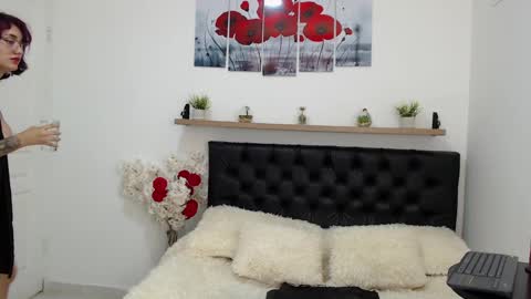 Snapshot of lilyfox23 chatting on January 2025 12:38:01 PM lilyfox23 online show from January 2025 12:38:01 PM