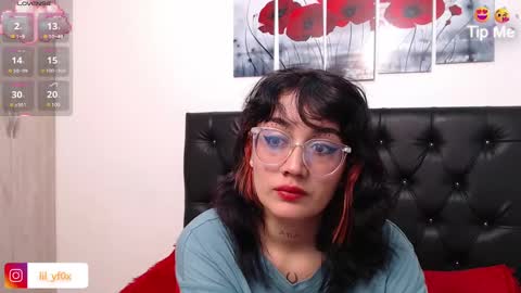 Snapshot of lilyfox23 chatting on October 2025 12:58:01 PM lilyfox23 online show from October 2025 12:58:01 PM