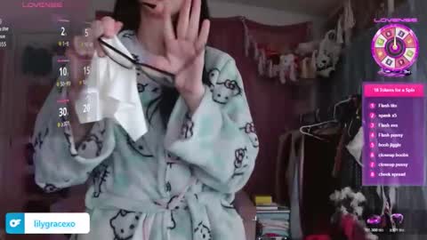 Lily Grace online show from February 2026 01:42:02 AM