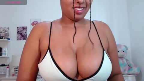 Lily.. online show from January 2025 08:24:01 PM