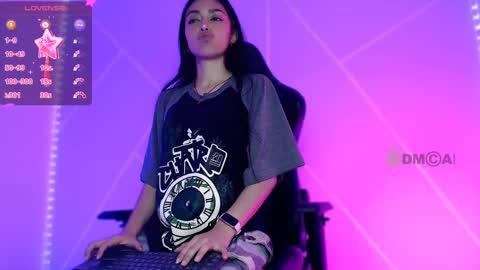 Liliana louise online show from March 2025 02:18:02 PM