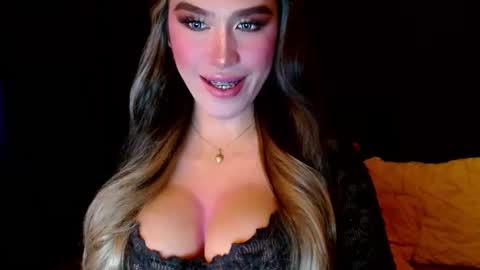 Snapshot of lilymonstercock chatting on February 2025 05:51:02 PM IM YOUR TRUE GODESS Lilymonstercock online show from February 2025 05:51:02 PM