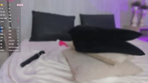   online show from April 2026 07:36:02 PM