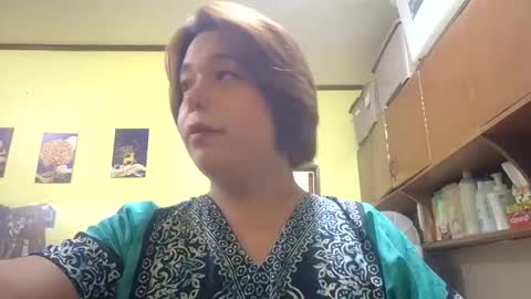 Snapshot of lilysette chatting on May 2026 10:01:01 AM lilysette online show from May 2026 10:01:01 AM