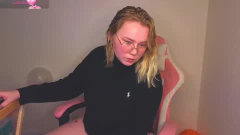 lime cat online show from November 2025 02:10:02 AM