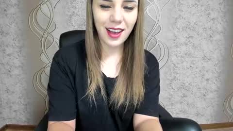 Snapshot of limebabykristi123 chatting on October 2025 12:04:02 PM online show from October 2025 12:04:02 PM