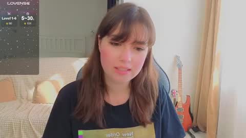 Lina online show from April 2026 10:42:02 AM