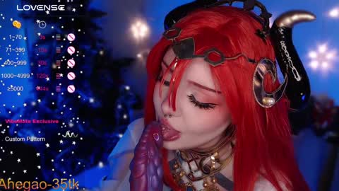 Hey im Lina Ur cosplay waifu  online show from December 2024 08:04:01 PM