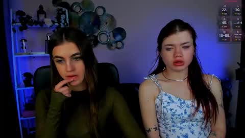 lina_fox12 online show from March 2026 07:18:02 PM