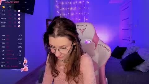 Snapshot of linablossom chatting on October 2025 08:31:02 AM Lina online show from October 2025 08:31:02 AM