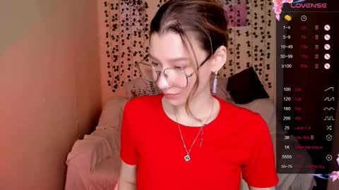 Snapshot of linablossom chatting on November 2025 07:12:01 AM Lina online show from November 2025 07:12:01 AM