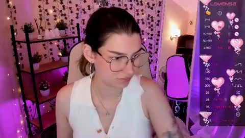 Lina online show from July 2026 07:11:01 AM