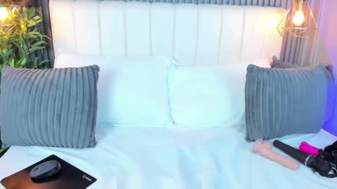 Snapshot of linaglam chatting on November 2025 05:56:02 PM LinaGlam online show from November 2025 05:56:02 PM