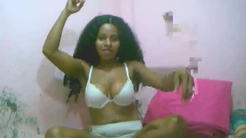 linah1123 online show from November 2025 07:07:02 PM
