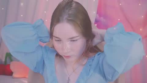 Lina online show from December 2025 05:02:01 AM