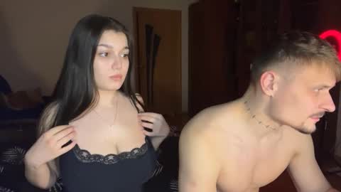 Snapshot of linamurrrr chatting on October 2025 09:55:01 PM Nicolas and Lina online show from October 2025 09:55:01 PM