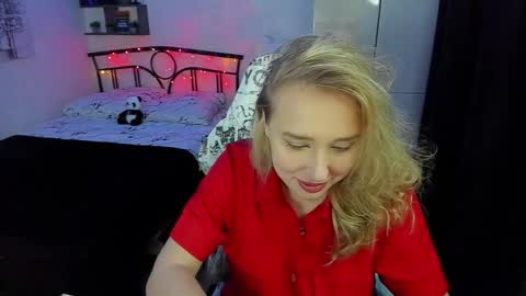 Snapshot of linatruly chatting on November 2025 09:48:02 PM Lina online show from November 2025 09:48:02 PM