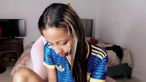 Snapshot of linda_brown_1 chatting on July 2026 12:12:01 PM linda brown online show from July 2026 12:12:01 PM