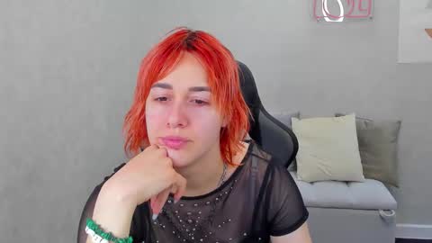 Snapshot of linda_jonys chatting on December 2025 09:29:02 AM Linda online show from December 2025 09:29:02 AM