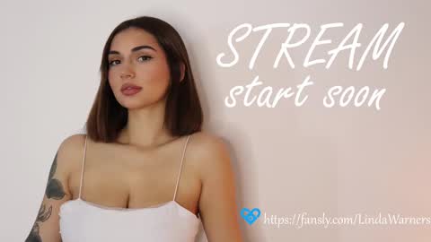 Snapshot of linda_warners chatting on February 2025 05:09:01 PM Call me Linda online show from February 2025 05:09:01 PM