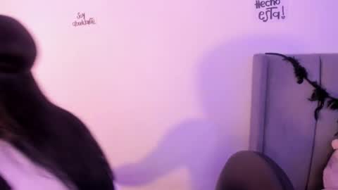 Snapshot of lindaa_miller chatting on November 2025 02:48:02 AM linda miller online show from November 2025 02:48:02 AM