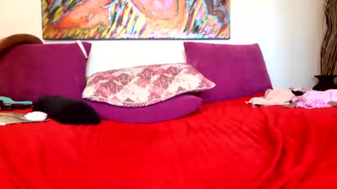 Linda online show from June 2026 06:18:01 AM