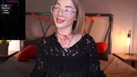 Snapshot of lindathacker chatting on February 2025 07:55:01 AM your Linda is back online show from February 2025 07:55:01 AM