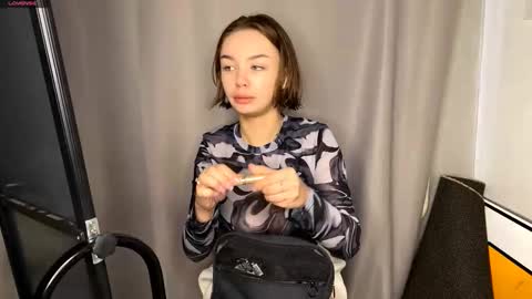 Snapshot of lindseytammo chatting on December 2025 07:17:01 AM Kate online show from December 2025 07:17:01 AM