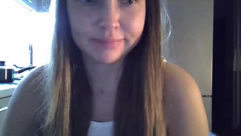 Anna online show from October 2025 07:57:02 PM