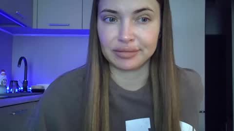 Anna online show from April 2026 12:11:02 PM