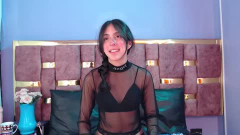 Snapshot of ling_ling24 chatting on February 2025 09:06:02 AM ling ling24 online show from February 2025 09:06:02 AM