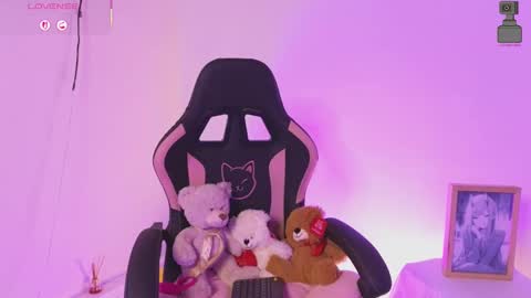 Luciana online show from September 2025 09:09:02 PM