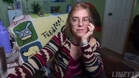 Snapshot of linzy19 chatting on February 2025 02:45:02 PM Linzy19 online show from February 2025 02:45:02 PM