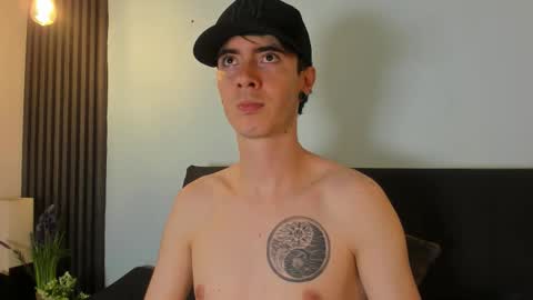 Snapshot of lio_____ chatting on March 2026 07:15:01 AM Lio online show from March 2026 07:15:01 AM