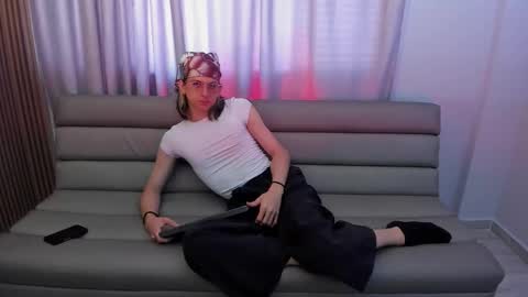 Lior evan online show from November 2025 11:42:02 AM