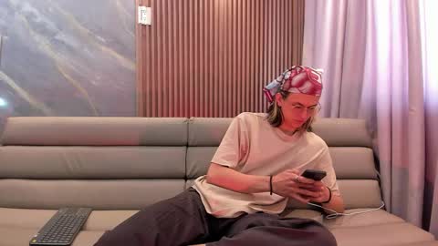 Lior evan online show from November 2025 11:53:02 AM