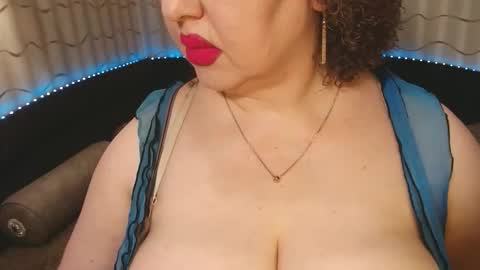 LIpsAddiction online show from November 2025 02:28:01 PM